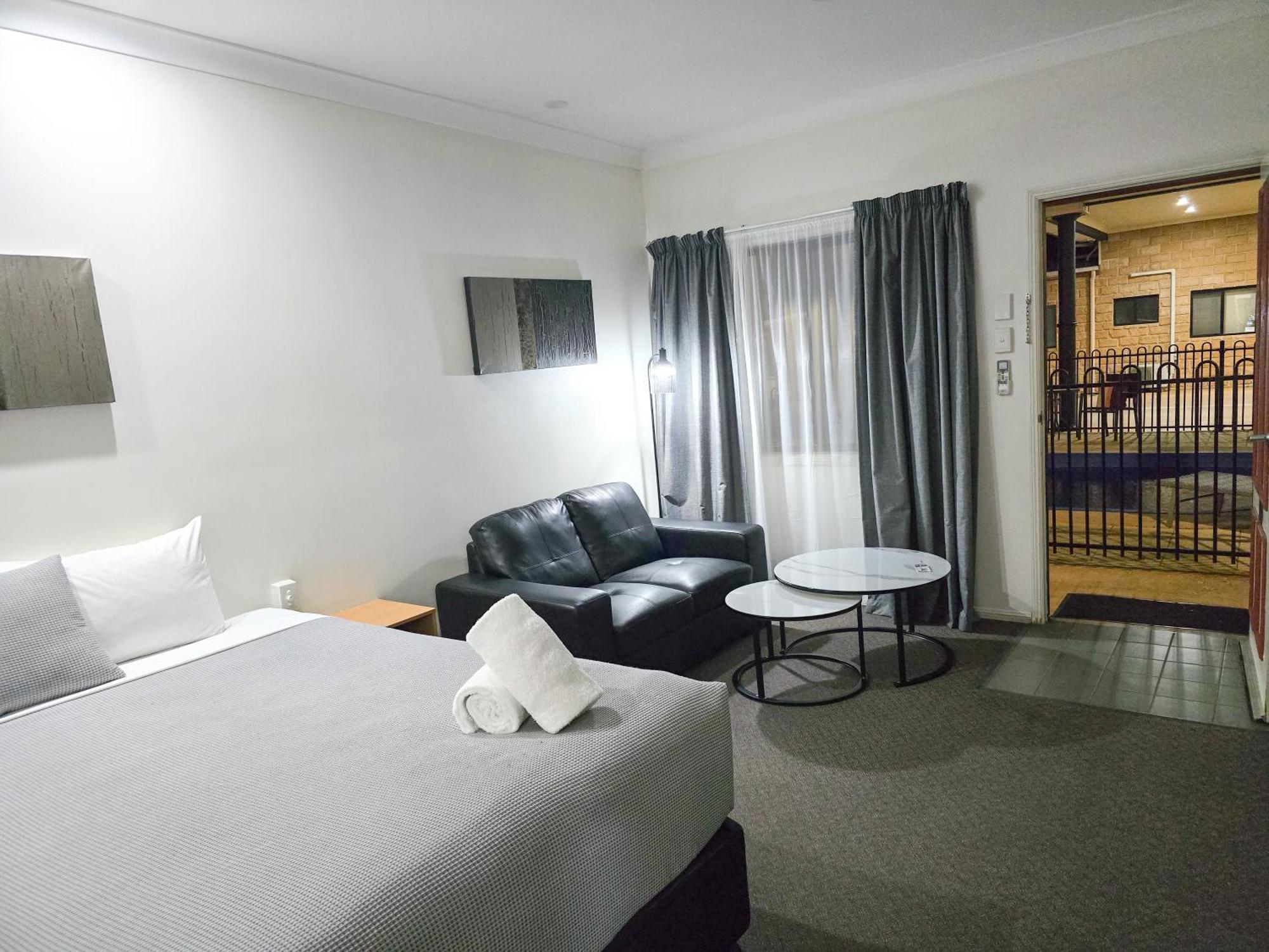 Ascot Lodge Motor Inn Kingaroy Exterior foto